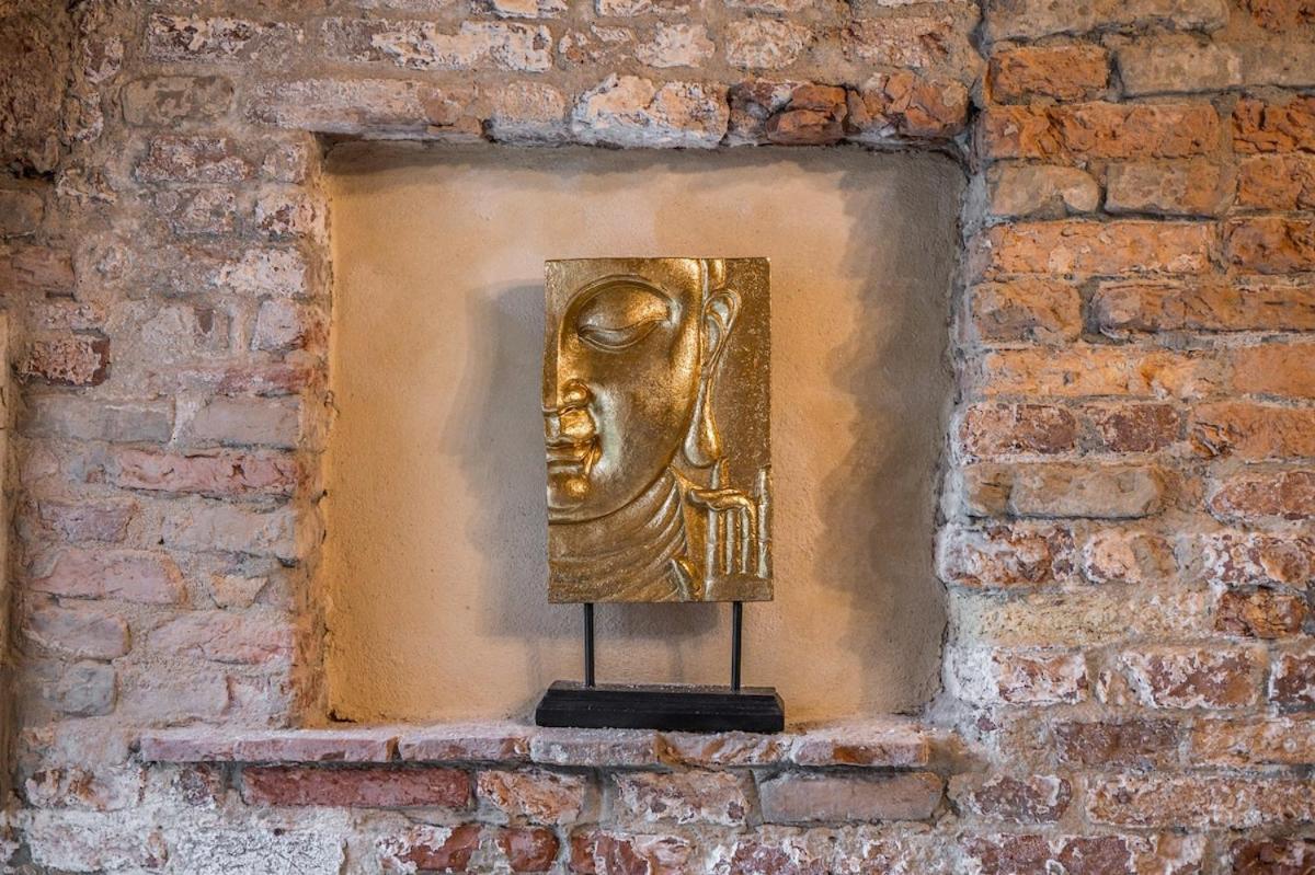 Window On Appartement Venise